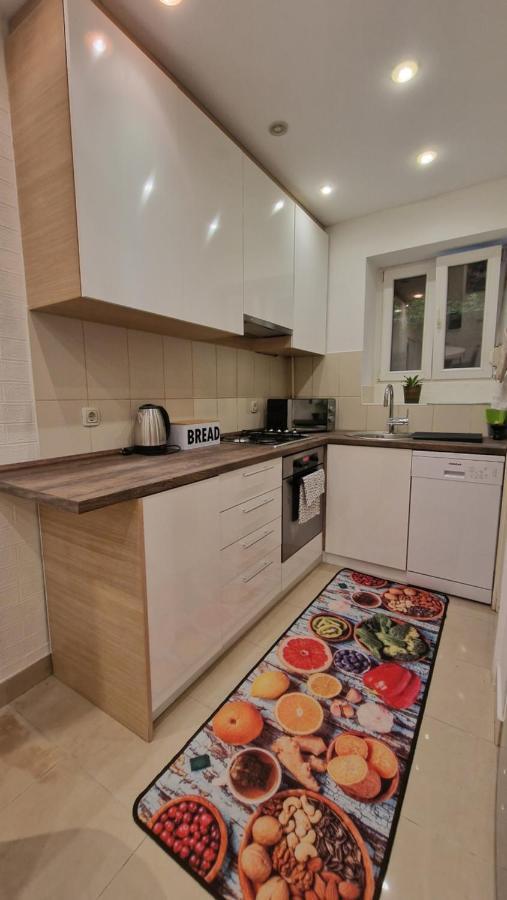 Roses Apartment Zagreb
